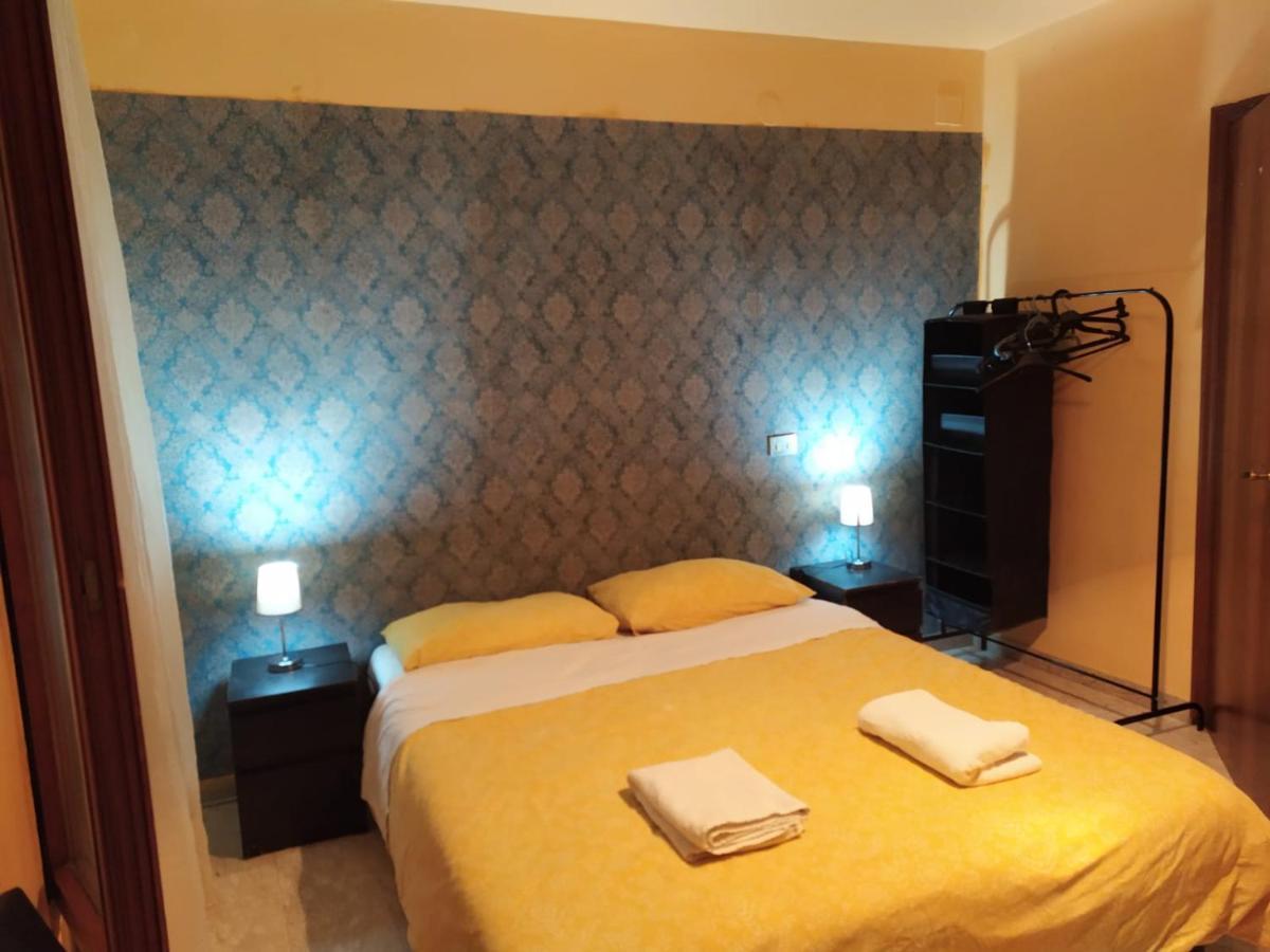 Two Steps From Rialto Bridge Hotel Венеция Екстериор снимка