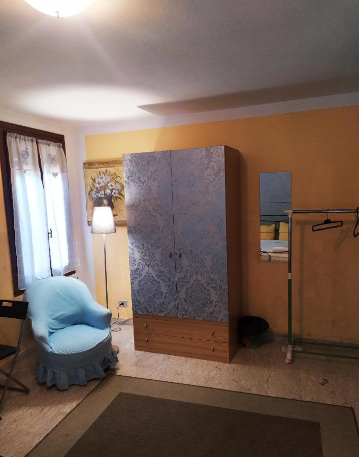 Two Steps From Rialto Bridge Hotel Венеция Екстериор снимка